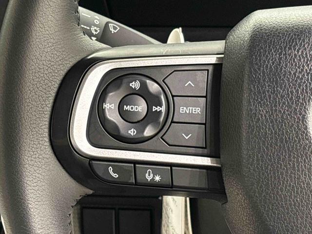 タント カスタムＲＳ　ターボ　運転席・助手席シートヒーター　純正ナビ装着用アップグレードパック　両側電動スライドドア　格納式リヤドアサンシェード　本革巻ステアリングホイール　運転席シートリフター　チルトステアリング　オートライト　キーフリーシステム（13枚目）