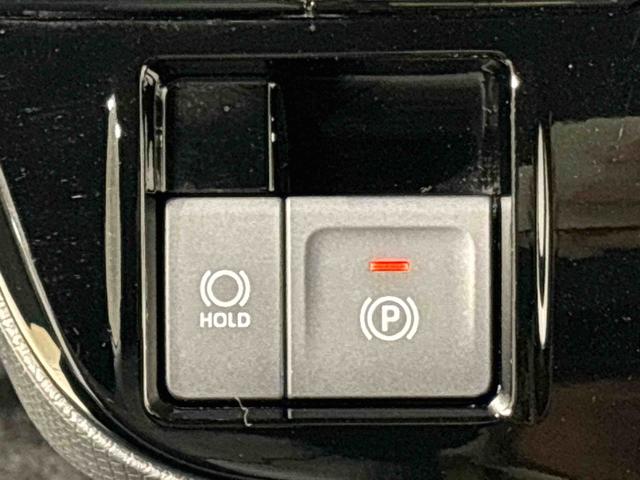 タント カスタムＲＳ　ターボ　運転席・助手席シートヒーター　純正ナビ装着用アップグレードパック　両側電動スライドドア　格納式リヤドアサンシェード　本革巻ステアリングホイール　運転席シートリフター　チルトステアリング　オートライト　キーフリーシステム（17枚目）