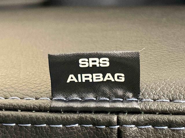 タント カスタムＲＳ　ターボ　運転席・助手席シートヒーター　純正ナビ装着用アップグレードパック　両側電動スライドドア　格納式リヤドアサンシェード　本革巻ステアリングホイール　運転席シートリフター　チルトステアリング　オートライト　キーフリーシステム（29枚目）