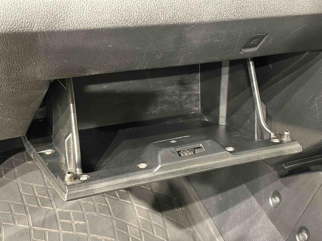 ハイゼットトラック スタンダード　トップシェイドガラス　オートハイビーム　運転席ＳＲＳエアバック　バックソナー　電動式パワーステアリング　あゆみ板掛けテールゲート　ＶＳＣ＆ＴＲＣ　衝突警報機能　衝突回避支援ブレーキ　車線逸脱警報機能　標識認識機能　先行車発進お知らせ機能（29枚目）