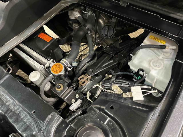ハイゼットトラック スタンダード　トップシェイドガラス　オートハイビーム　運転席ＳＲＳエアバック　バックソナー　電動式パワーステアリング　あゆみ板掛けテールゲート　ＶＳＣ＆ＴＲＣ　衝突警報機能　衝突回避支援ブレーキ　車線逸脱警報機能　標識認識機能　先行車発進お知らせ機能（42枚目）