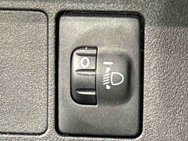 ハイゼットトラック スタンダード 5MT ETC車載器 AM/FMラジオ ハロゲンヘッドランプ 運転席SRSエアバック 電動式パワーステアリング AM/FMラジオ あゆみ板掛けテールゲート スペアタイヤ ガードフレーム(15枚目)