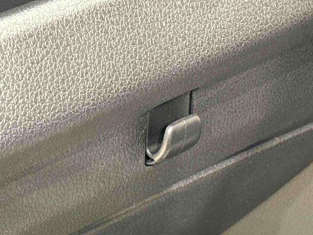 ハイゼットトラック スタンダード 5MT ETC車載器 AM/FMラジオ ハロゲンヘッドランプ 運転席SRSエアバック 電動式パワーステアリング AM/FMラジオ あゆみ板掛けテールゲート スペアタイヤ ガードフレーム(24枚目)