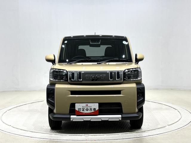 タフト G クロムベンチャー バックモニター対応カメラ スカイフィールトップ クロムパック メッキパック シルバーアンダーガーニッシュ インテリアアクセント LEDオートライト&フォグランプ 電動パーキングブレーキ バックカメラ アルミホイール(6枚目)