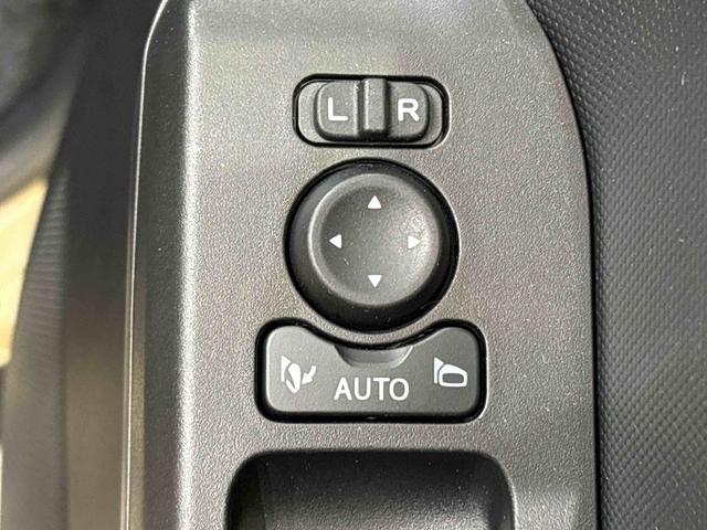 タフト G クロムベンチャー バックモニター対応カメラ スカイフィールトップ クロムパック メッキパック シルバーアンダーガーニッシュ インテリアアクセント LEDオートライト&フォグランプ 電動パーキングブレーキ バックカメラ アルミホイール(25枚目)