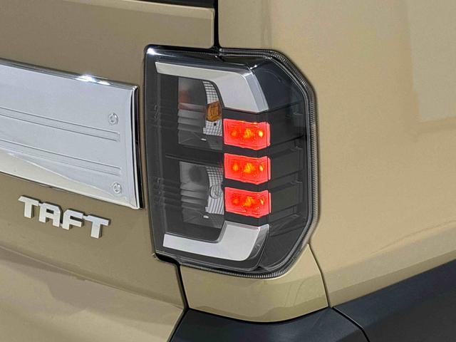 タフト G クロムベンチャー バックモニター対応カメラ スカイフィールトップ クロムパック メッキパック シルバーアンダーガーニッシュ インテリアアクセント LEDオートライト&フォグランプ 電動パーキングブレーキ バックカメラ アルミホイール(46枚目)