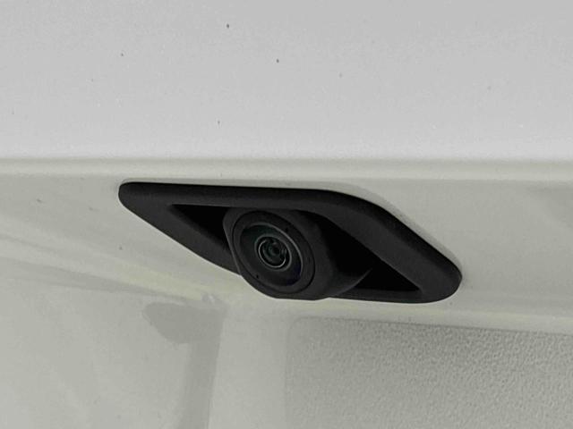 ムーヴキャンバス ストライプスG 保温機能付きドリンクホルダー シートヒーター 後席両側パワースライドドア バックモニター オートライト サイドエアバッグ 電動パーキングブレーキ オートエアコン LEDヘッドライト・フォグランプ キーフリーシステム プッシュボタンスタート(10枚目)