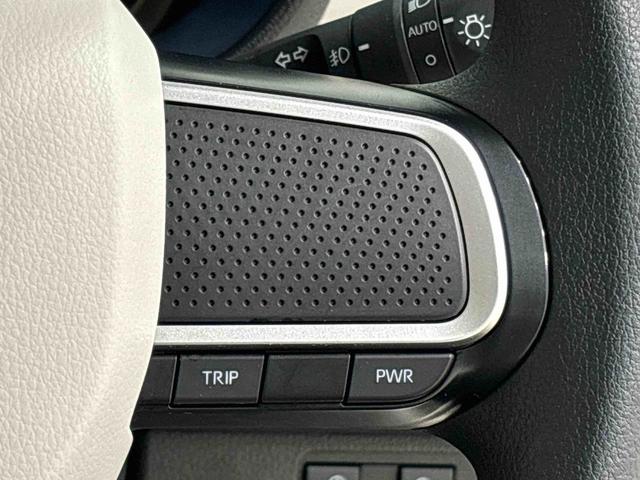 ムーヴキャンバス ストライプスG 保温機能付きドリンクホルダー シートヒーター 後席両側パワースライドドア バックモニター オートライト サイドエアバッグ 電動パーキングブレーキ オートエアコン LEDヘッドライト・フォグランプ キーフリーシステム プッシュボタンスタート(14枚目)