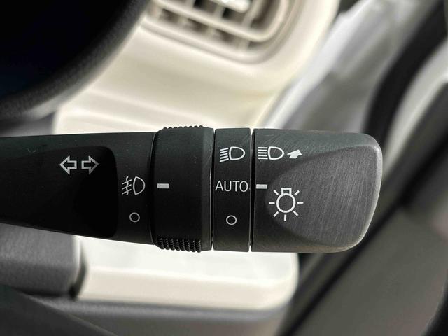 ムーヴキャンバス ストライプスG 保温機能付きドリンクホルダー シートヒーター 後席両側パワースライドドア バックモニター オートライト サイドエアバッグ 電動パーキングブレーキ オートエアコン LEDヘッドライト・フォグランプ キーフリーシステム プッシュボタンスタート(24枚目)