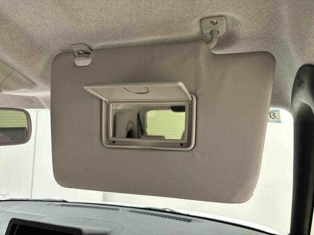 ムーヴキャンバス ストライプスG 保温機能付きドリンクホルダー シートヒーター 後席両側パワースライドドア バックモニター オートライト サイドエアバッグ 電動パーキングブレーキ オートエアコン LEDヘッドライト・フォグランプ キーフリーシステム プッシュボタンスタート(27枚目)