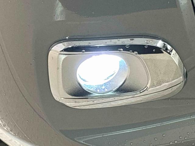 ムーヴキャンバス ストライプスG 保温機能付きドリンクホルダー シートヒーター 後席両側パワースライドドア バックモニター オートライト サイドエアバッグ 電動パーキングブレーキ オートエアコン LEDヘッドライト・フォグランプ キーフリーシステム プッシュボタンスタート(46枚目)