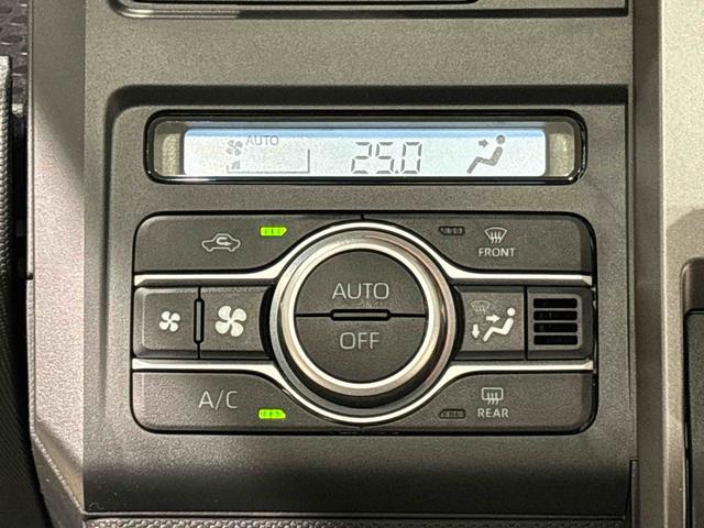 タフト G クロムベンチャー 運転席・助手席シートヒーター 純正ナビ装着用アップグレードパック 電動パーキングブレーキブレーキ オートブレーキホールド機能 本革巻ステアリングホイール リバース連動リヤワイパー 15インチアルミホイール キーフリーシステム(17枚目)