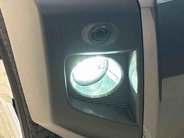 タフト G クロムベンチャー 運転席・助手席シートヒーター 純正ナビ装着用アップグレードパック 電動パーキングブレーキブレーキ オートブレーキホールド機能 本革巻ステアリングホイール リバース連動リヤワイパー 15インチアルミホイール キーフリーシステム(45枚目)
