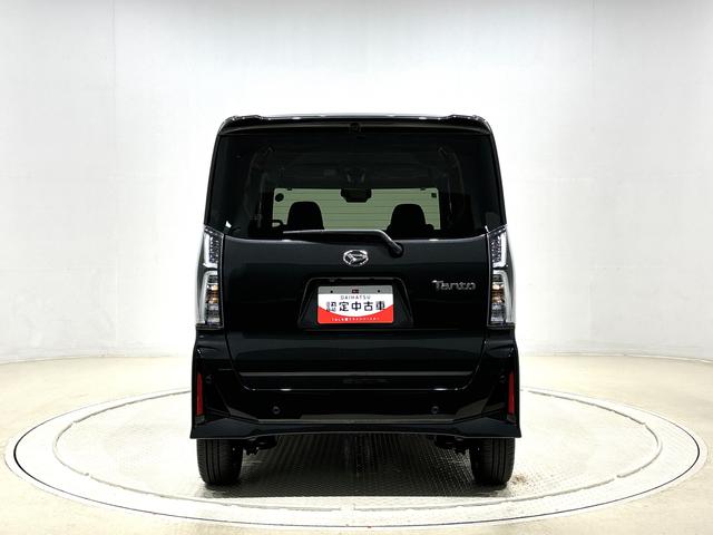 タント カスタムＲＳ　　左右パワースライドドア　電子パーキング　ＬＥＤオートライト　パワースライドドアウェルカムオープン機能　電動パーキングブレーキ　運転席助手席シートヒーター　アルミホイール　キーフリーシステム　　オート電動格納式ドアミラー（9枚目）