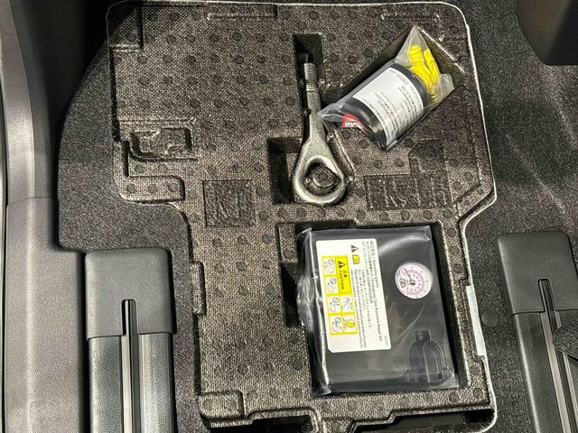 タント カスタムＲＳ　　左右パワースライドドア　電子パーキング　ＬＥＤオートライト　パワースライドドアウェルカムオープン機能　電動パーキングブレーキ　運転席助手席シートヒーター　アルミホイール　キーフリーシステム　　オート電動格納式ドアミラー（33枚目）