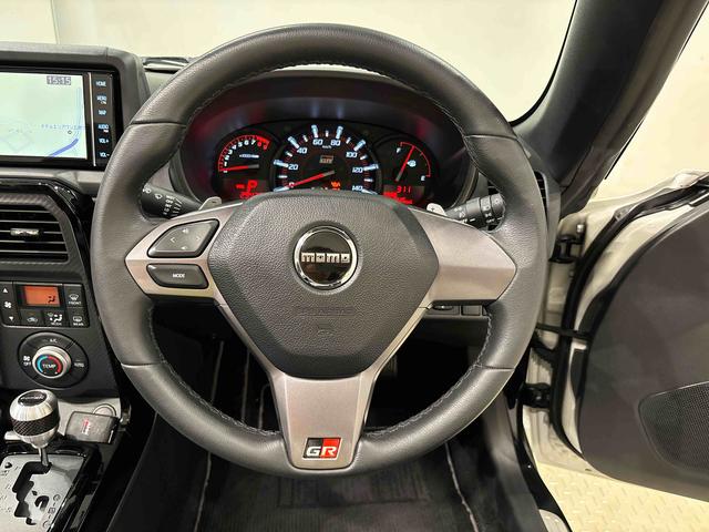 コペン ＧＲ　スポーツ　　ナビ　　バックモニター　　ＥＴＣ　電動開閉式ルーフ　ＬＥＤヘッドランプ　ハロゲンフォグランプ　　１６インチタイヤ＆アルミホイール　プッシュボタンスタート　セキュリティアラーム　スタビライザー（フロント・リヤ）（18枚目）
