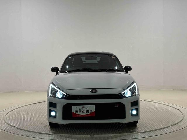 コペン ＧＲ　スポーツ　　ナビ　　バックモニター　　ＥＴＣ　電動開閉式ルーフ　ＬＥＤヘッドランプ　ハロゲンフォグランプ　　１６インチタイヤ＆アルミホイール　プッシュボタンスタート　セキュリティアラーム　スタビライザー（フロント・リヤ）（43枚目）