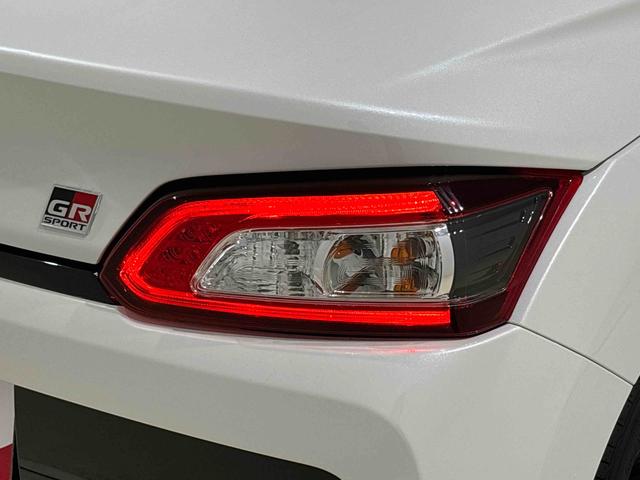 コペン ＧＲ　スポーツ　　ナビ　　バックモニター　　ＥＴＣ　電動開閉式ルーフ　ＬＥＤヘッドランプ　ハロゲンフォグランプ　　１６インチタイヤ＆アルミホイール　プッシュボタンスタート　セキュリティアラーム　スタビライザー（フロント・リヤ）（46枚目）