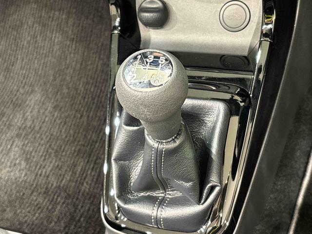 コペン GR スポーツ  CDステレオ ETC シートヒーター 電動開閉式ルーフ LEDヘッドランプ  16インチタイヤ&アルミホイール プッシュボタンスタート セキュリティアラーム スタビライザー(フロント・リヤ)(19枚目)