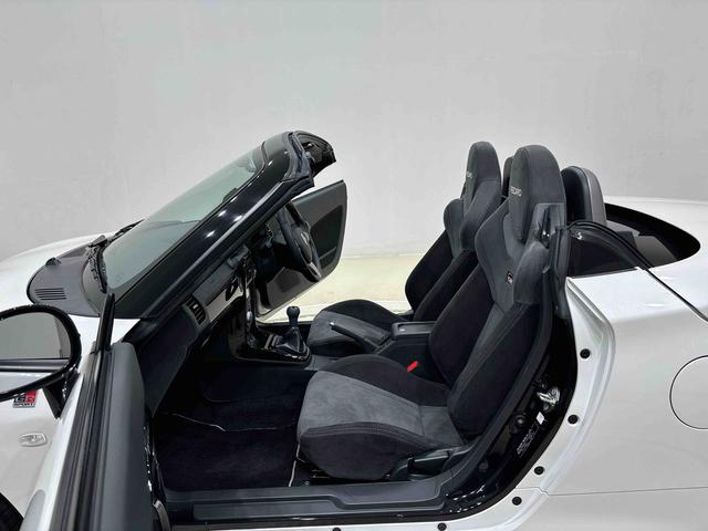 コペン GR スポーツ  CDステレオ ETC シートヒーター 電動開閉式ルーフ LEDヘッドランプ  16インチタイヤ&アルミホイール プッシュボタンスタート セキュリティアラーム スタビライザー(フロント・リヤ)(35枚目)