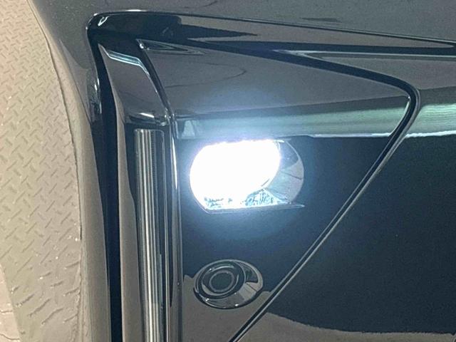 タント カスタムＸ　　　両側パワースライドドア　　電子パーキング　ＬＥＤオートライト　パワースライドドアウェルカムオープン機能　電動パーキングブレーキ　運転席助手席シートヒーター　アルミホイール　キーフリーシステム　　オート電動格納式ドアミラー（47枚目）