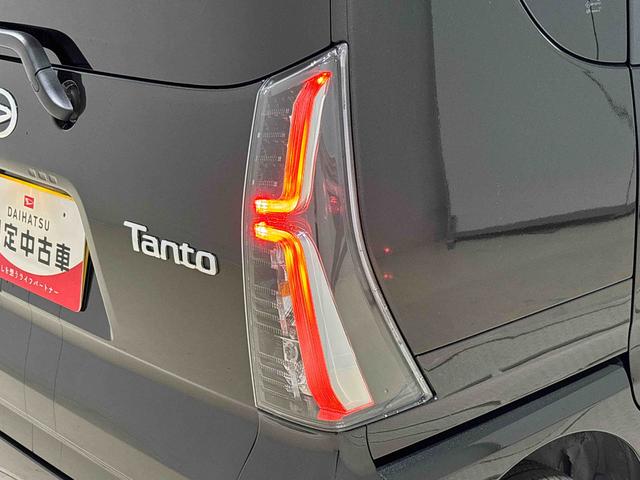 タント カスタムＸ　　　両側パワースライドドア　　電子パーキング　ＬＥＤオートライト　パワースライドドアウェルカムオープン機能　電動パーキングブレーキ　運転席助手席シートヒーター　アルミホイール　キーフリーシステム　　オート電動格納式ドアミラー（49枚目）