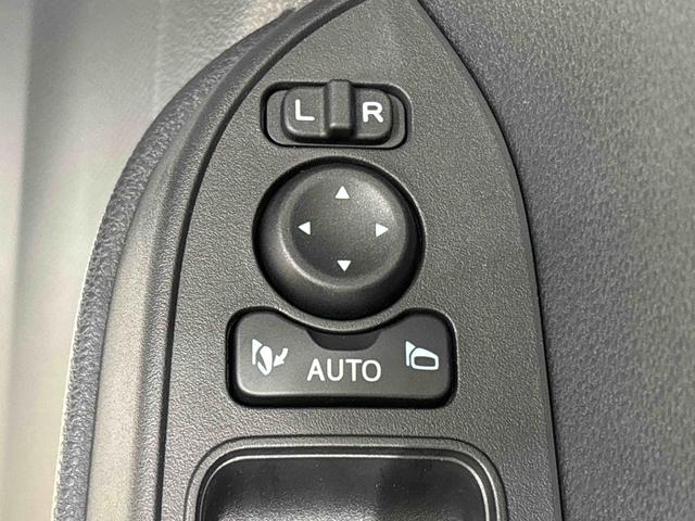 タント カスタムRS バックモニター対応カメラ シートヒーター LEDオートライト パワースライドドアウェルカムオープン機能 電動パーキングブレーキ 運転席助手席シートヒーター アルミホイール キーフリーシステム  オート電動格納式ドアミラー(24枚目)