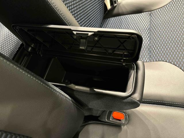 タント カスタムRS バックモニター対応カメラ シートヒーター LEDオートライト パワースライドドアウェルカムオープン機能 電動パーキングブレーキ 運転席助手席シートヒーター アルミホイール キーフリーシステム  オート電動格納式ドアミラー(30枚目)