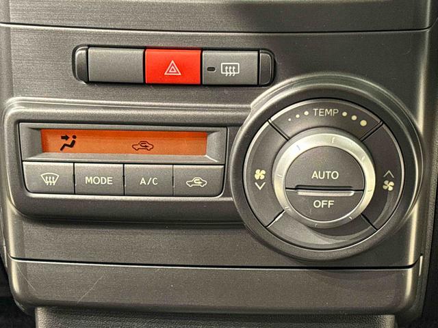 ムーヴコンテ Ｘ　フルホイールキャップ　オートライト　セキュリティアラーム　キーレスエントリー（15枚目）