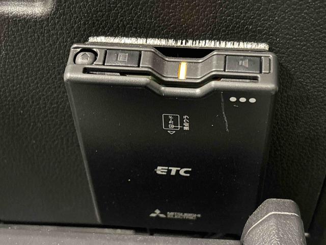 ハイゼットトラック ハイルーフ　４ＷＤ　ディスプレイオーディオ　バックモニター　ＥＴＣ車載器　オートライト　プッシュボタンスタート　キーフリーシステム　スペアタイヤ　マニュアルエアコン　運転席・助手席パワーウィンドウ　アイドリングストップ機能（8枚目）