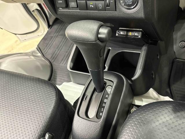 ハイゼットトラック ハイルーフ　４ＷＤ　ディスプレイオーディオ　バックモニター　ＥＴＣ車載器　オートライト　プッシュボタンスタート　キーフリーシステム　スペアタイヤ　マニュアルエアコン　運転席・助手席パワーウィンドウ　アイドリングストップ機能（27枚目）