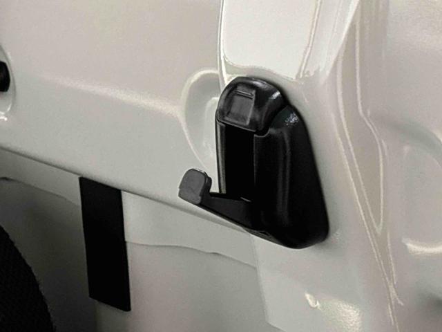 ハイゼットトラック ハイルーフ　４ＷＤ　ディスプレイオーディオ　バックモニター　ＥＴＣ車載器　オートライト　プッシュボタンスタート　キーフリーシステム　スペアタイヤ　マニュアルエアコン　運転席・助手席パワーウィンドウ　アイドリングストップ機能（35枚目）