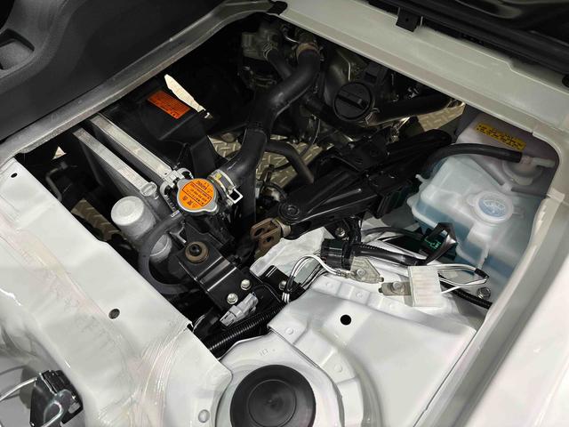 ハイゼットトラック ハイルーフ　４ＷＤ　ディスプレイオーディオ　バックモニター　ＥＴＣ車載器　オートライト　プッシュボタンスタート　キーフリーシステム　スペアタイヤ　マニュアルエアコン　運転席・助手席パワーウィンドウ　アイドリングストップ機能（47枚目）