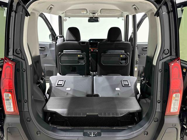 タント ファンクロスターボ　ＬＥＤオートライト　パワースライドドアウェルカムオープン機能　電動パーキングブレーキ　運転席助手席シートヒーター　　フルホイールキャツプ　キーフリーシステム　　オート電動格納式ドアミラー（38枚目）