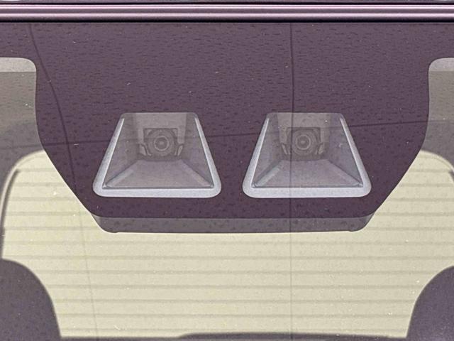 タント ファンクロスターボ　ＬＥＤオートライト　パワースライドドアウェルカムオープン機能　電動パーキングブレーキ　運転席助手席シートヒーター　　フルホイールキャツプ　キーフリーシステム　　オート電動格納式ドアミラー（43枚目）