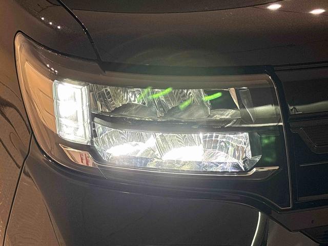 タント ファンクロスターボ　ＬＥＤオートライト　パワースライドドアウェルカムオープン機能　電動パーキングブレーキ　運転席助手席シートヒーター　　フルホイールキャツプ　キーフリーシステム　　オート電動格納式ドアミラー（46枚目）