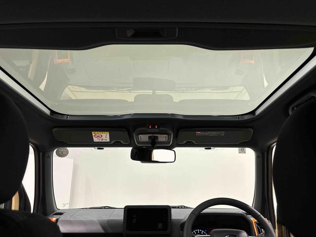 タフト Ｇ　　ラギッドパック　　バックドアスポイラー付き　スカイフィールトップ　ＬＥＤオートライト　オートハイビーム　フロントフォグランプ　運転席／助手席シートヒーター　プッシュボタンスタート　キーフリーシステム　電動パーキングブレーキ　バックカメラ（11枚目）