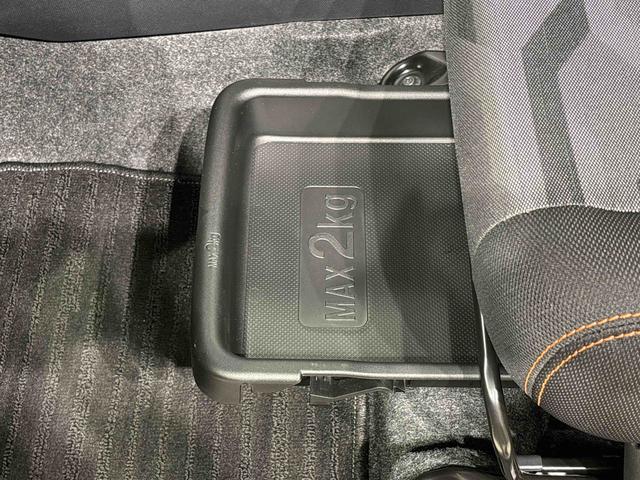 タフト Ｇ　　ラギッドパック　　バックドアスポイラー付き　スカイフィールトップ　ＬＥＤオートライト　オートハイビーム　フロントフォグランプ　運転席／助手席シートヒーター　プッシュボタンスタート　キーフリーシステム　電動パーキングブレーキ　バックカメラ（33枚目）