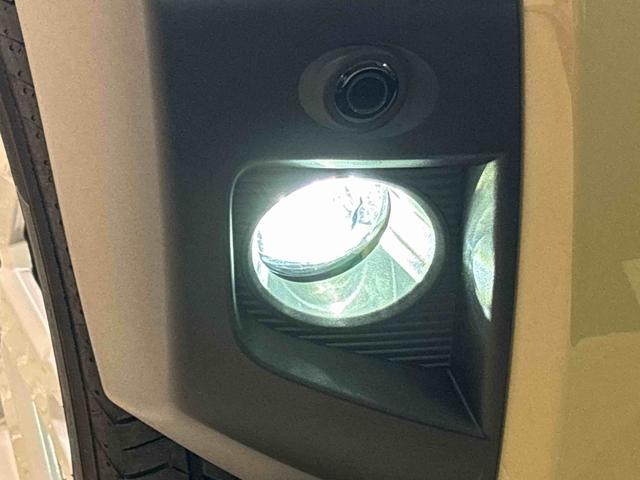 タフト Ｇ　　ラギッドパック　　バックドアスポイラー付き　スカイフィールトップ　ＬＥＤオートライト　オートハイビーム　フロントフォグランプ　運転席／助手席シートヒーター　プッシュボタンスタート　キーフリーシステム　電動パーキングブレーキ　バックカメラ（45枚目）