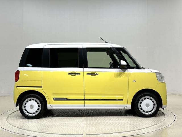 ムーヴキャンバス ストライプスG LEDオートライト・フォグランプ 電動パーキングブレーキ プッシュボタンスタート セキュリティアラーム バックカメラ 両側パワースライドドアウエルカムオープン機能 オート電動格納式ドアミラー(7枚目)