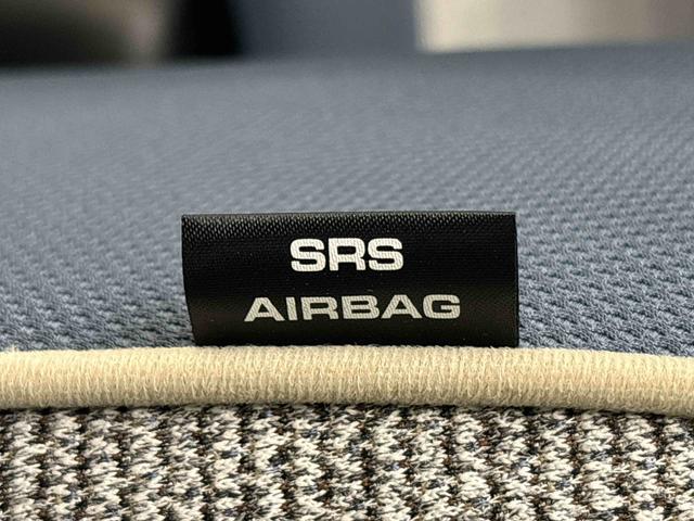 ムーヴキャンバス ストライプスG LEDオートライト・フォグランプ 電動パーキングブレーキ プッシュボタンスタート セキュリティアラーム バックカメラ 両側パワースライドドアウエルカムオープン機能 オート電動格納式ドアミラー(29枚目)