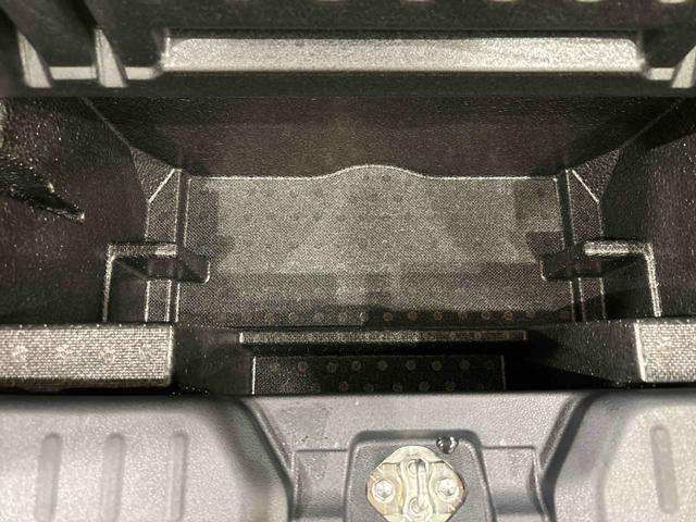 ムーヴキャンバス ストライプスG LEDオートライト・フォグランプ 電動パーキングブレーキ プッシュボタンスタート セキュリティアラーム バックカメラ 両側パワースライドドアウエルカムオープン機能 オート電動格納式ドアミラー(40枚目)