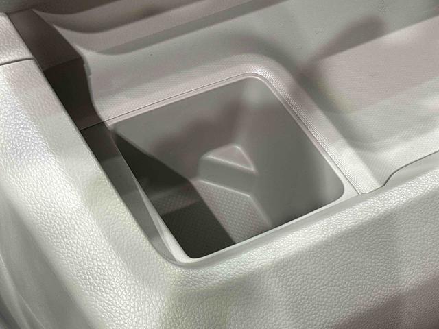 フレア ハイブリッドＸＧ　デュアルセンサーブレーキサポート　ナビドラ　キーフリー　バックカメラ　オートライト　オートエアコン　アイドリングストップ　運転席シートリフター　リヤワイパー（31枚目）