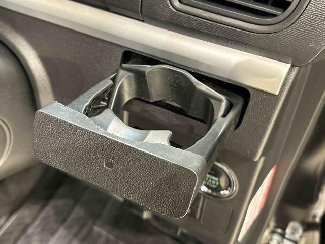 タント カスタムＲＳ　トップエディションＳＡＩＩＩ　ナビゲーション　ＬＥＤオートライト　パワースライドドア機能　オート電動格納式ドアミラー　ミラクルオープンドア　アルミホイール　キーフリーシステム（25枚目）