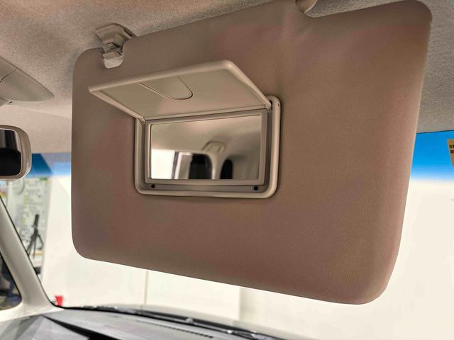 タント カスタムＲＳ　トップエディションＳＡＩＩＩ　ナビゲーション　ＬＥＤオートライト　パワースライドドア機能　オート電動格納式ドアミラー　ミラクルオープンドア　アルミホイール　キーフリーシステム（27枚目）