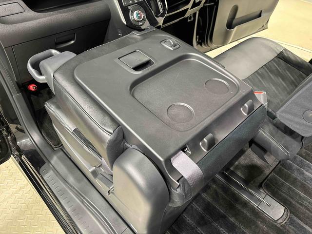 タント カスタムＲＳ　トップエディションＳＡＩＩＩ　ナビゲーション　ＬＥＤオートライト　パワースライドドア機能　オート電動格納式ドアミラー　ミラクルオープンドア　アルミホイール　キーフリーシステム（36枚目）