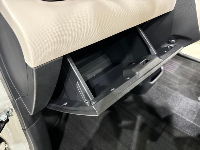 ムーヴキャンバス Xメイクアップ SAII CDチューナー 電動格納ドアミラー ハロゲンライト LEDフォグランプ 置き楽ボックス オートライト プッシュボタンスタート セキュリティアラーム(27枚目)