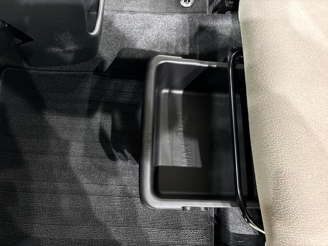 ムーヴキャンバス Xメイクアップ SAII CDチューナー 電動格納ドアミラー ハロゲンライト LEDフォグランプ 置き楽ボックス オートライト プッシュボタンスタート セキュリティアラーム(28枚目)