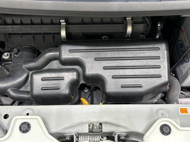 ムーヴキャンバス Xメイクアップ SAII CDチューナー 電動格納ドアミラー ハロゲンライト LEDフォグランプ 置き楽ボックス オートライト プッシュボタンスタート セキュリティアラーム(39枚目)