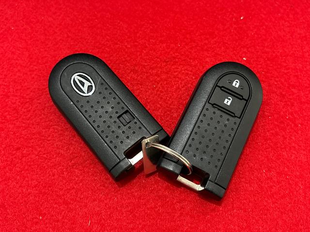 ムーヴキャンバス Xメイクアップ SAII CDチューナー 電動格納ドアミラー ハロゲンライト LEDフォグランプ 置き楽ボックス オートライト プッシュボタンスタート セキュリティアラーム(45枚目)